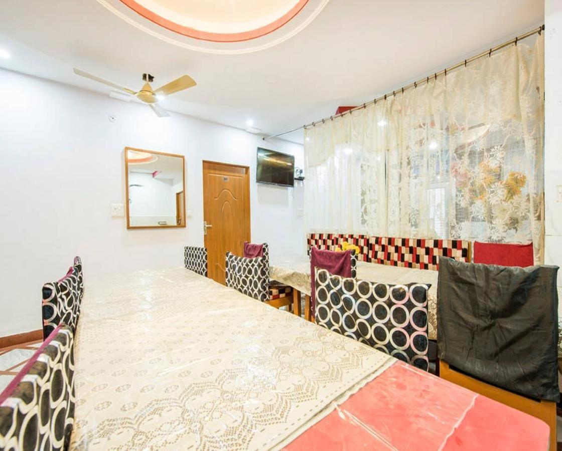 Airport Sky Inn Homestay ชัยปุระ ภายนอก รูปภาพ